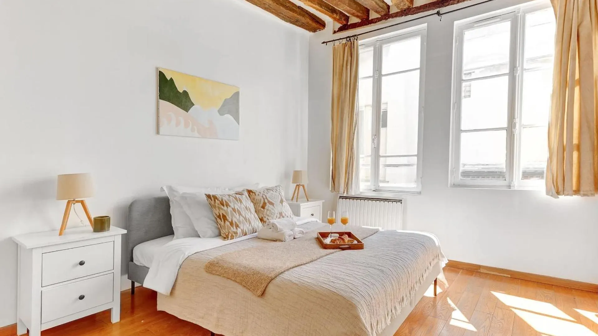 Charming 1Br In The Heart Of The Latin Quarter - Notre-Dame의 연락처
